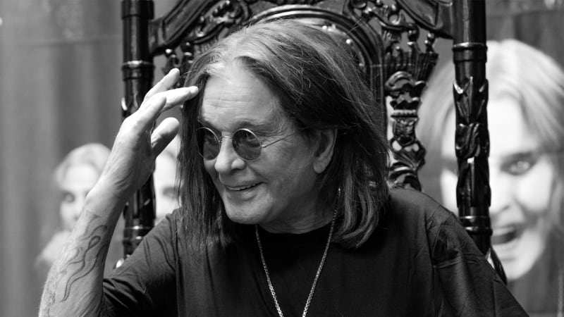 Zemřel legendární zpěvák Ozzy Osbourne. Před dvěma týdny se rozloučil s fanoušky