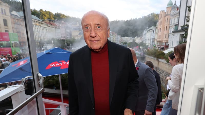 Felix Slováček promluvil o svém zdraví: Překonal jsem náznak mrtvice, sdělil