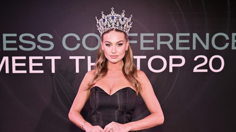 Strach o loňskou Miss: Křeč v rukou a vytřeštěné oči. Štroffekovou odvezla sanitka
