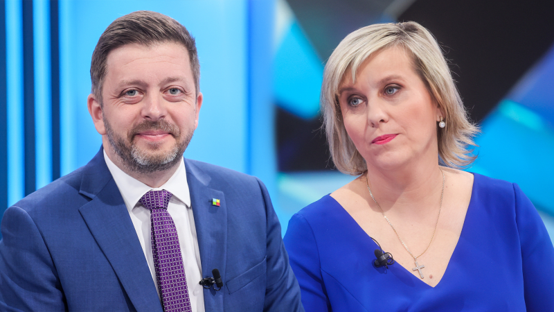 Vildumetzová vyčetla Rakušanovi, že se tajně účastnil oficiální schůzky. Ten se jí vysmál