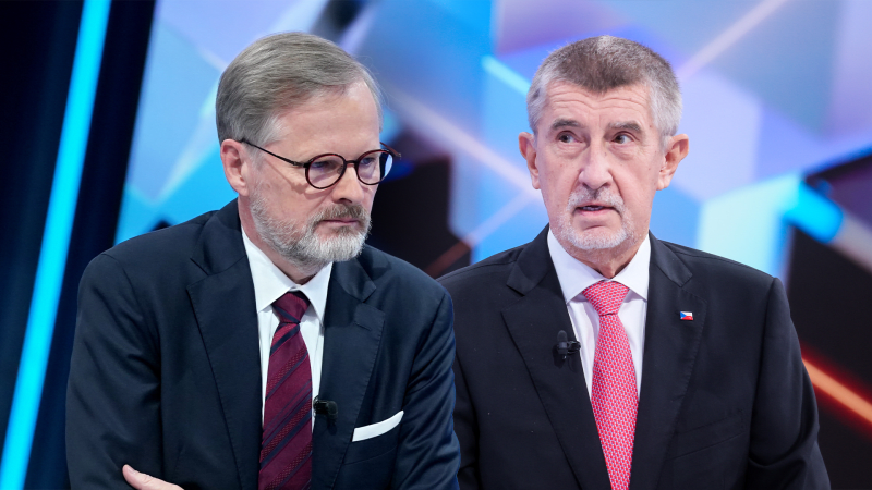 GLOSA: Kam zmizela ekonomická témata aneb Máte volební program? A mohla bych ho vidět?