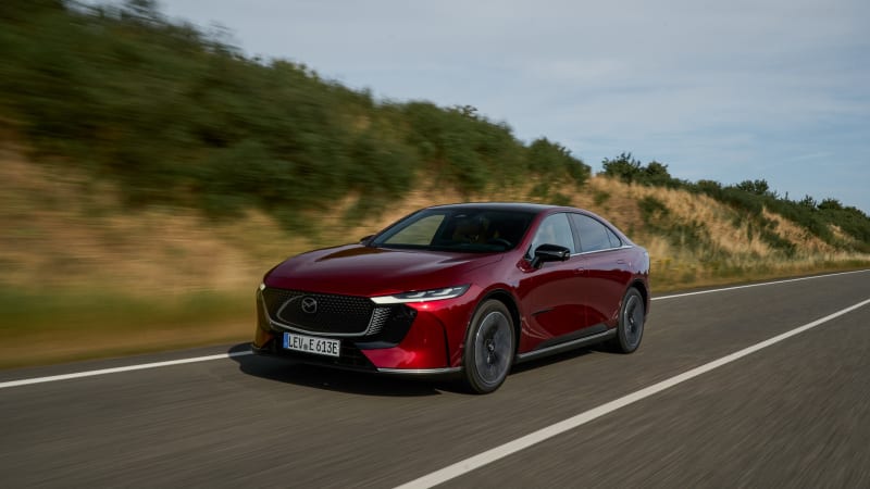 Mazda 6e v testu překvapila: Proč je základní elektromobil lepší než dražší verze?