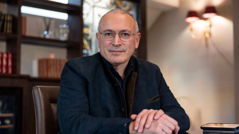 Chodorkovskij: Rusko se stává vazalem Číny. Trumpa zajímá jedna věc a svobodná Ukrajina to není