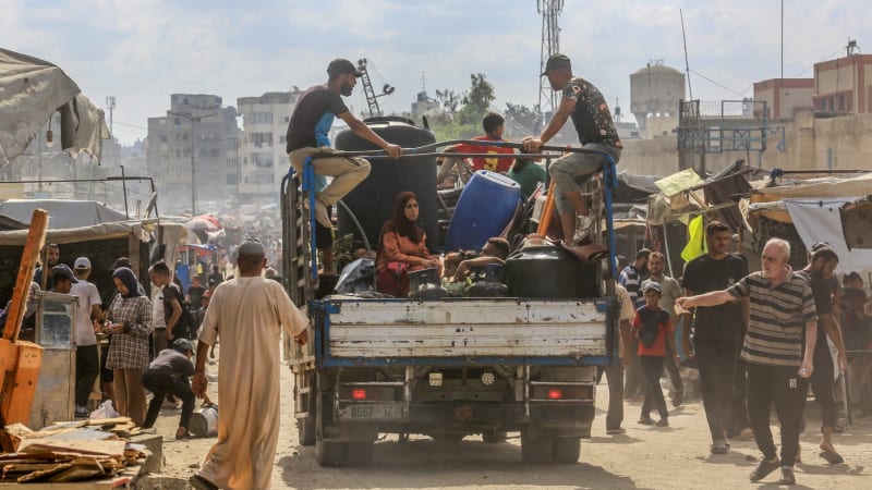 V Gaze se daly do pohybu statisíce lidí, ukazují záběry. Izrael zahájil hlavní fázi ofenzivy
