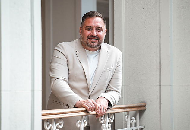 Je ostudou pro celý kraj, tepe opozice radního z ODS. Koalice jej podržela