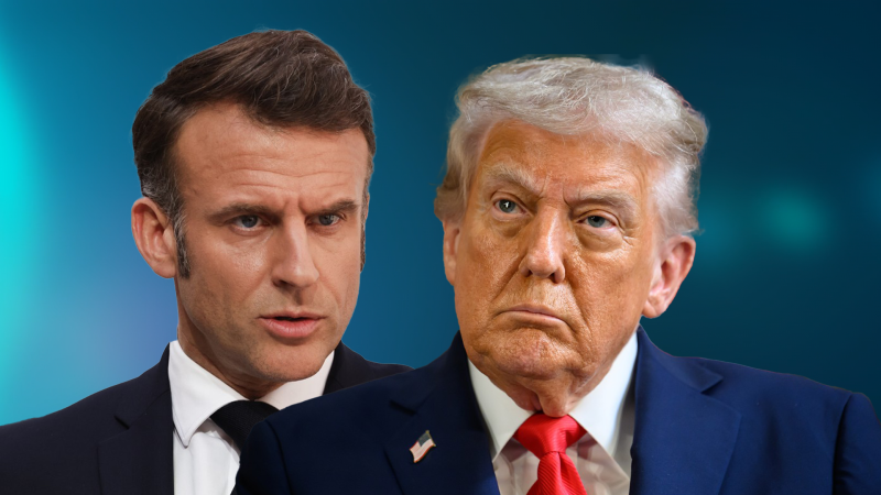 Všude to kvůli tobě stojí. Macron uvízl za Trumpovou kolonou, jejich telefonát baví sítě