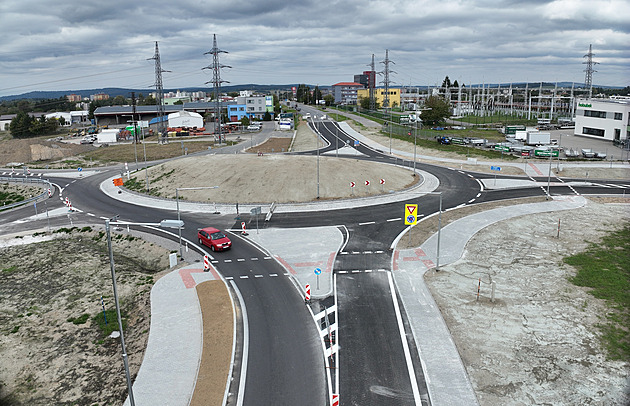 Řidičům ve Žďáře se ulevilo, otevřela se propojka výpadovek na Brno a Jihlavu