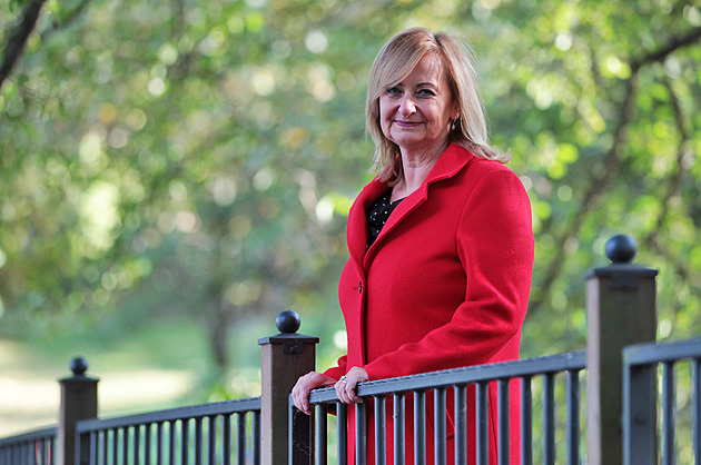 Evropa si kope hrob a chce, abychom u toho tleskali, říká lídryně ANO Oulehlová