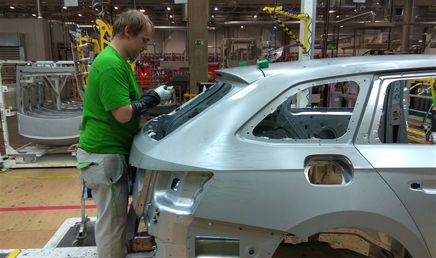 Zahraniční obchod Česka dále oslabuje stav německého průmyslu, říkají analýzy