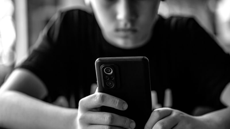 Dvanáctiletý Oliver zemřel kvůli on-line výzvě s deodoranty. Jeho matka varuje ostatní rodiče