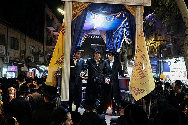 „Hlavně se nevracejte.“ V Izraeli to kvůli službě v armádě vře, začíná jít i o život