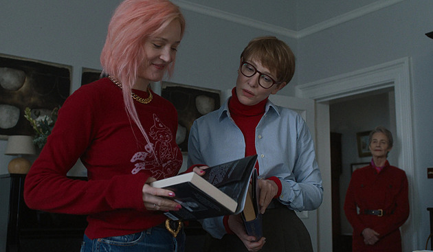 RECENZE: Spousta vtipných rodinných rozpaků s Waitsem a Blanchettovou