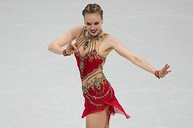 Pánové, je mi líto, je zadaná. Komentátora kritizují za poznámku o krasobruslařce