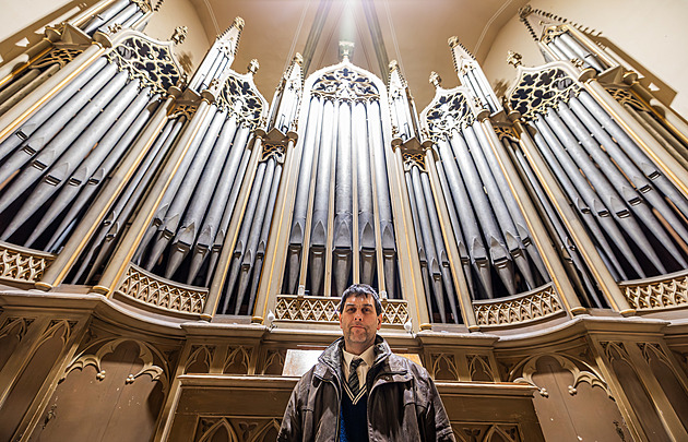 Tvůrce varhan v Rychnově si vytvořil pomník, nešidilo se na dřevě ani kovu