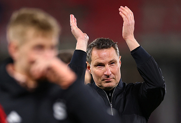 Musíme být lepší, skóre je milostivé, uznal Priske. Doufá v kouzelnou noc na Letné