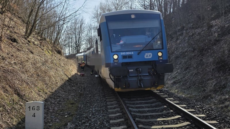 Rychlík srazil ve Strakonicích člověka. Střet nepřežil, na místě byl mrtvý