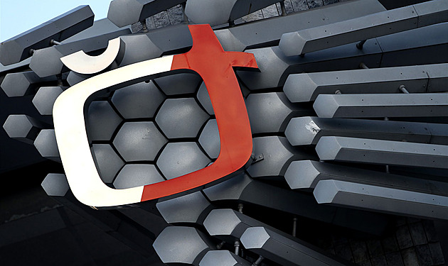 Změny u poplatků budou pro televizi likvidační, varuje předseda Rady ČT