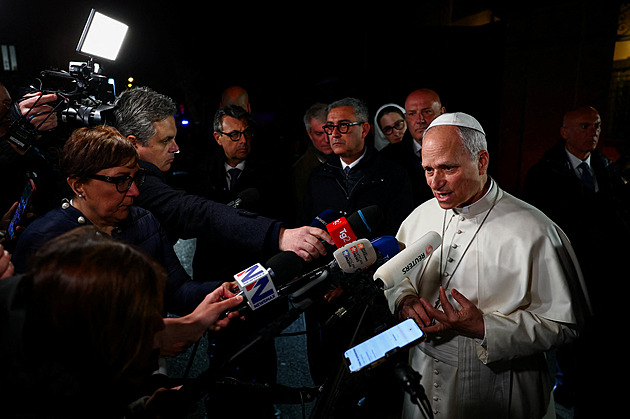 Útoky na civilní infrastrukturu jsou válečný zločin, připomněl papež Trumpovi