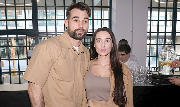 Líbil se mi, tak jsem hned hledala, jestli má ženu, říká Besky o Vaculovi