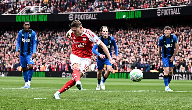 ONLINE: Arsenal srovnal s Bournemouthem, večer nastoupí Liverpool