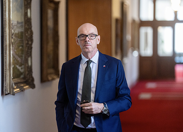 Klempíř: Rušení poplatků není útok, musí se umět šetřit. Plníme program, říká Babiš