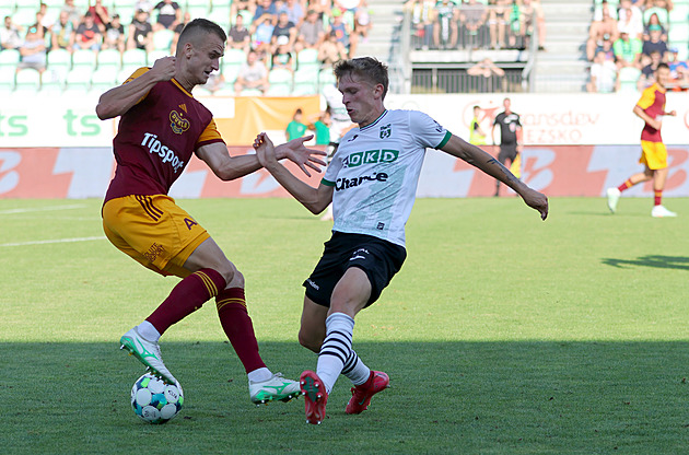 ONLINE: Dukla - Karviná, domácí se chtějí odlepit ze dna tabulky
