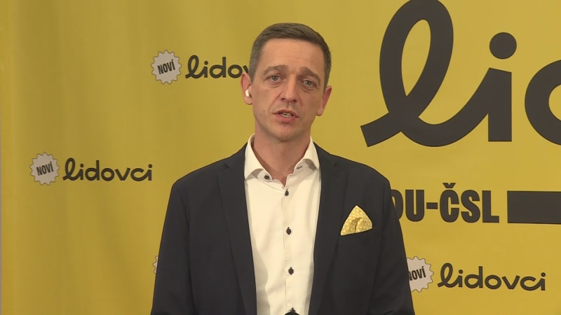 „Spiknutí hejtmanů“ se nechystá. Nové prvky na scéně nemají smysl, rýpl si Grolich do Kuby 