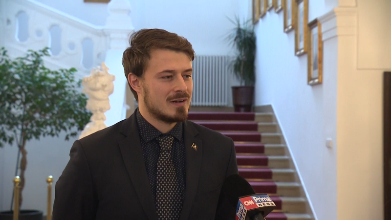 Pultíku se nebojí, chválí Rakušan mladé poslance ve Sněmovně. Co nováčky překvapilo?