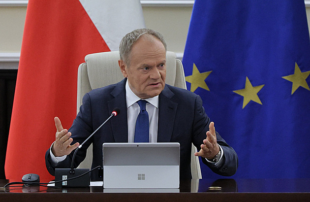 Katastrofální trend. Postupný rozpad NATO je horší než nepřítel zvenčí, míní Tusk