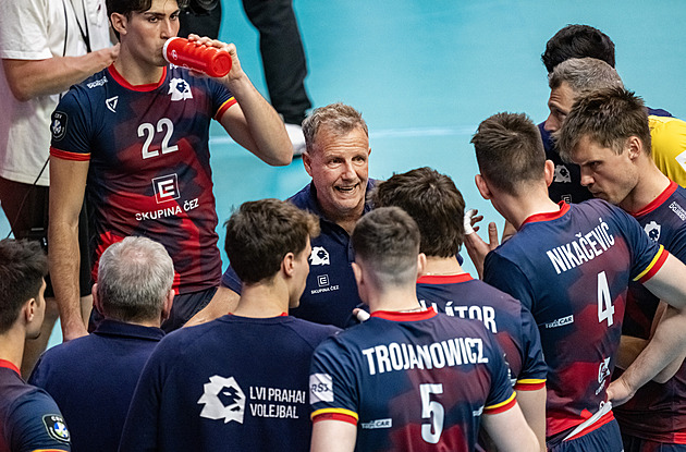 Rozhodne až pátý finálový zápas. Lvi Praha na domácí půdě porazili Karlovarsko 3:1