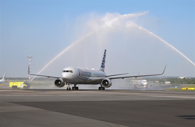 Druhá linka do USA. American Airlines spojí Prahu s Filadelfií, zájem je velký