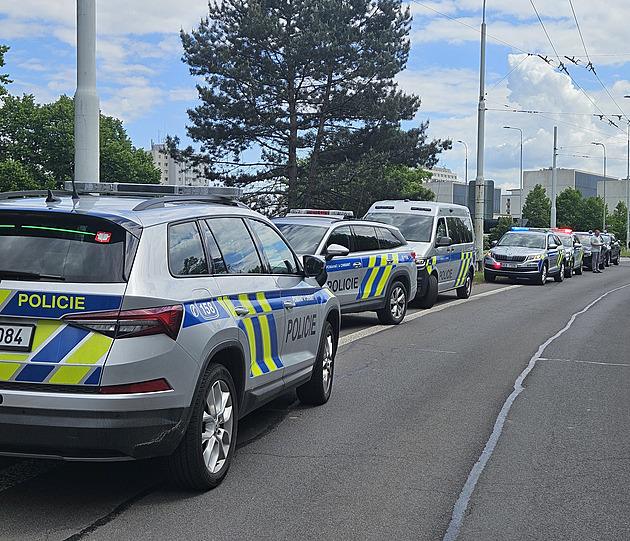 Pardubice po fyzickém napadení evakuují školu i okolí. Policie zadržela podezřelého