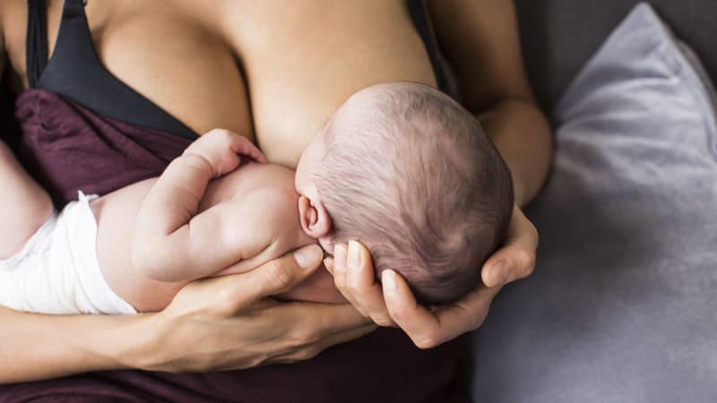Matka brala drogy při kojení, tříměsíční miminko zemřelo. Soud jí uložil osmiletý trest
