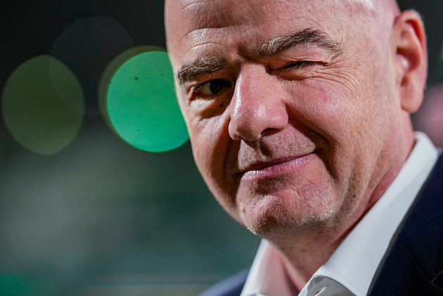 Dezinformace! FIFA obvinila kritiky a postavila se za Infantina