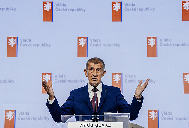 Sucho, dluhy a prezidentský kandidát: co Babiš řeší, bude jednou řešit, vůbec neřeší