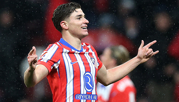 Álvareze vypískali vlastní fanoušci. Hvězda Atlética čelila tvrdému vzkazu z tribun